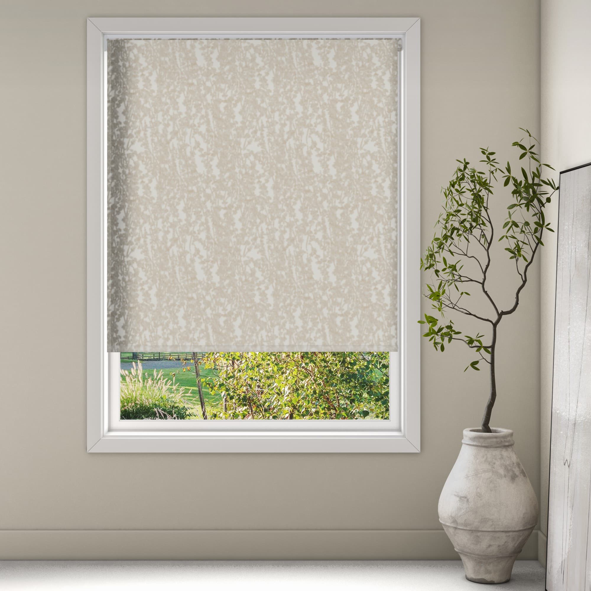 Amaranth 1234 Roller Blind