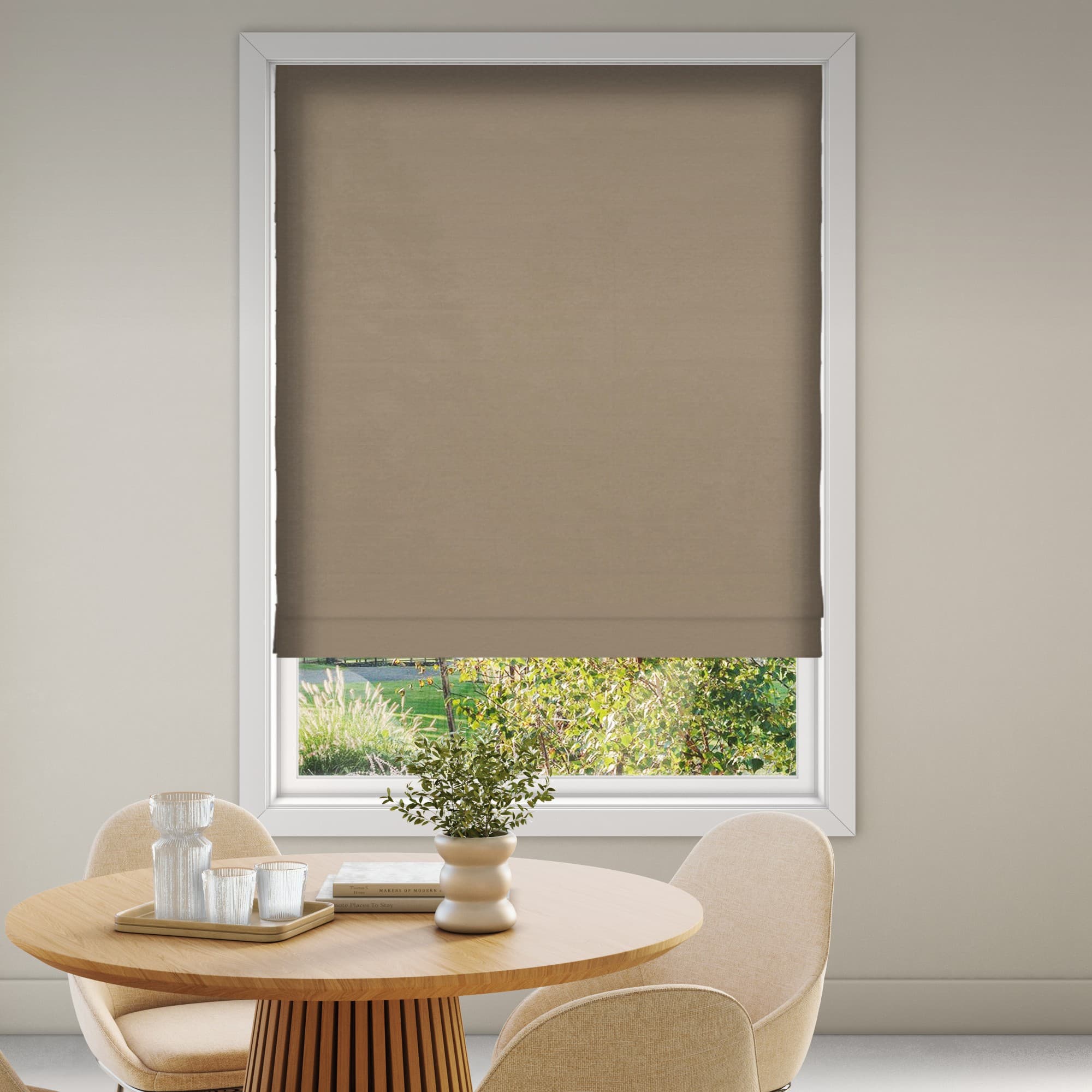 Circular Re-Life 9825 Roman Blind