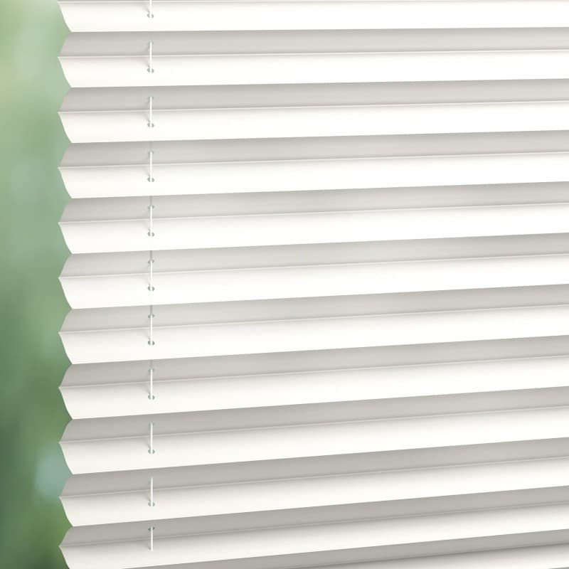Opal Topar® Plus Re-Life 1592 Pleated Blind