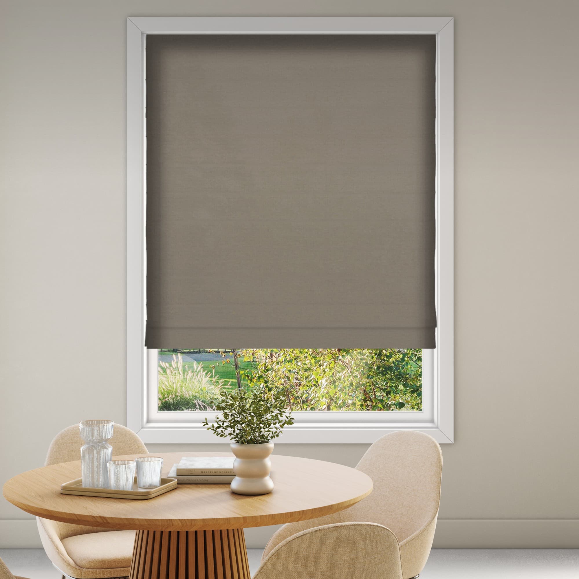 Circular Re-Life 9823 Roman Blind