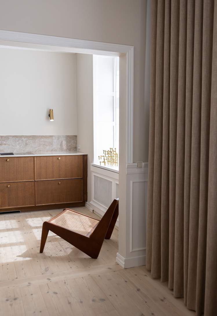 Beige stofgardiner efter mål
